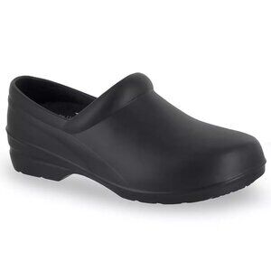 Easy Street Womens Slip Resistant Mules Clogs